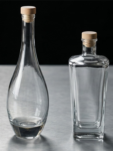 Tarima de botellas de vidrio lista para envío